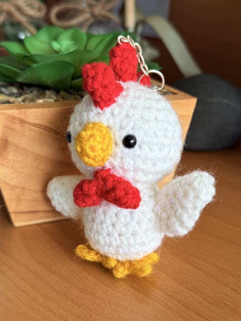 keychain handmade crochet white chicken toy with red comb