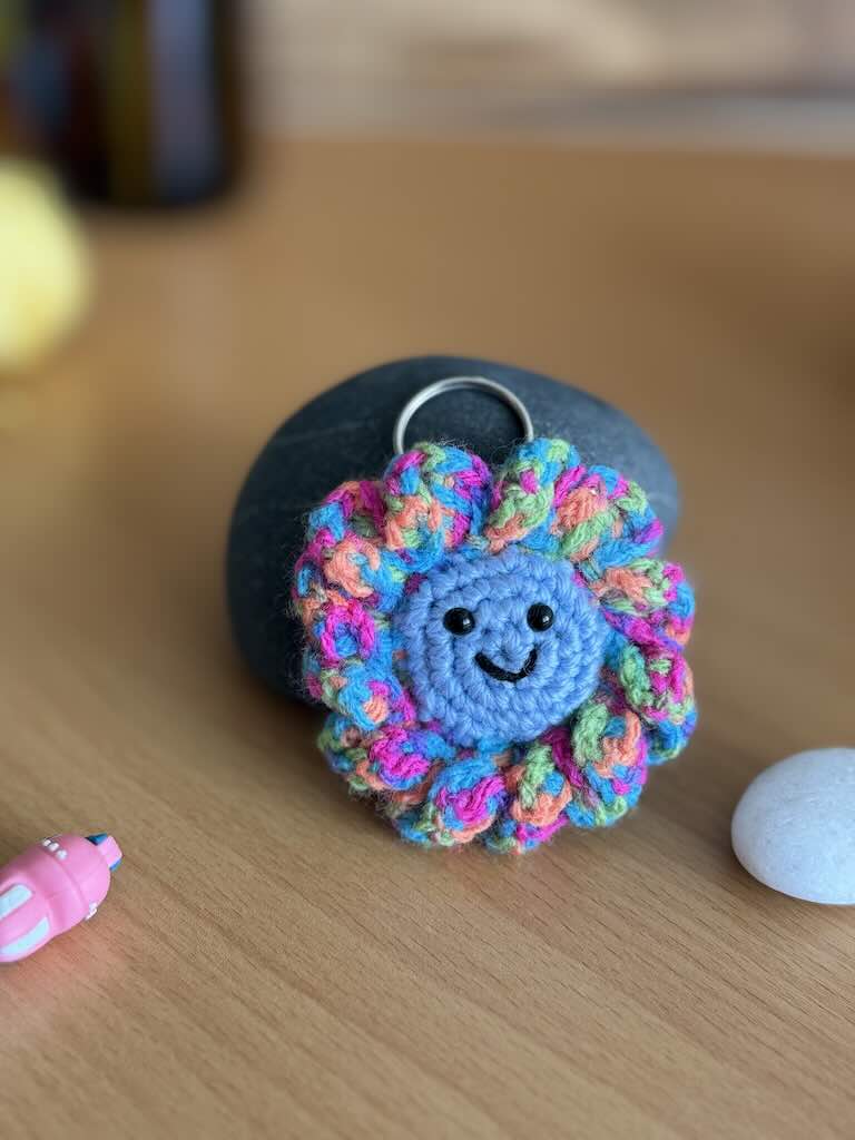 keychain crochet flower toy with colorful petals